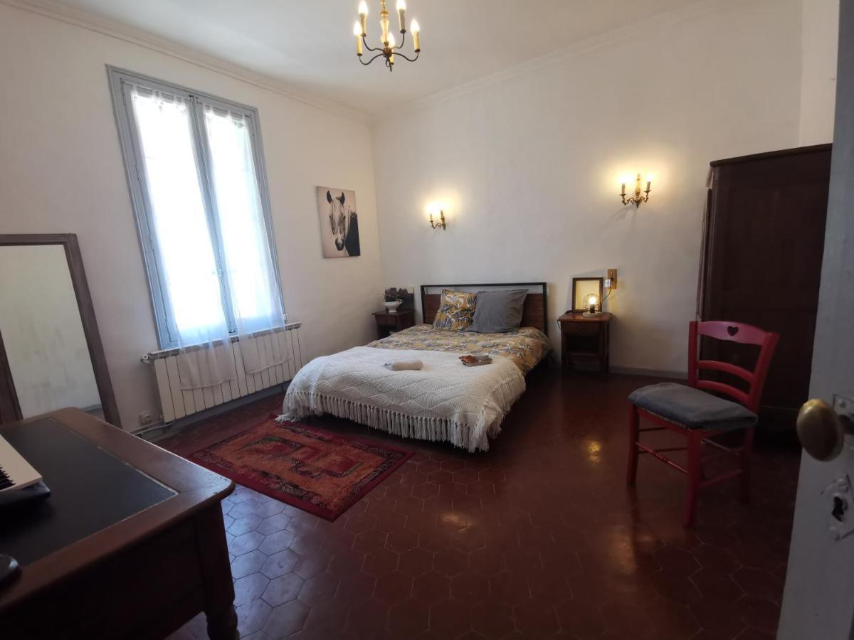 הוילה Vergèze La Taniere 16 Couchages מראה חיצוני תמונה