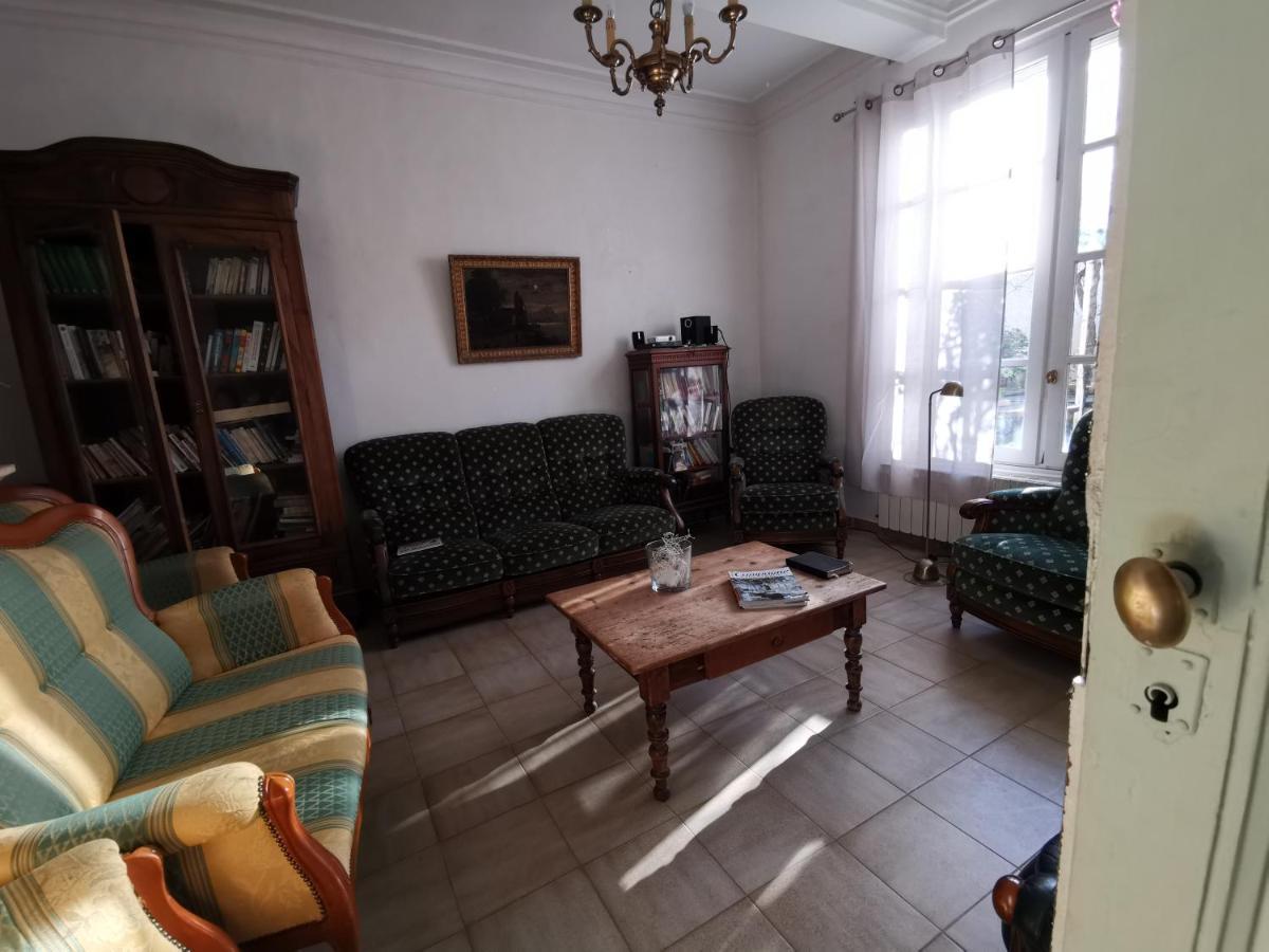 הוילה Vergèze La Taniere 16 Couchages מראה חיצוני תמונה