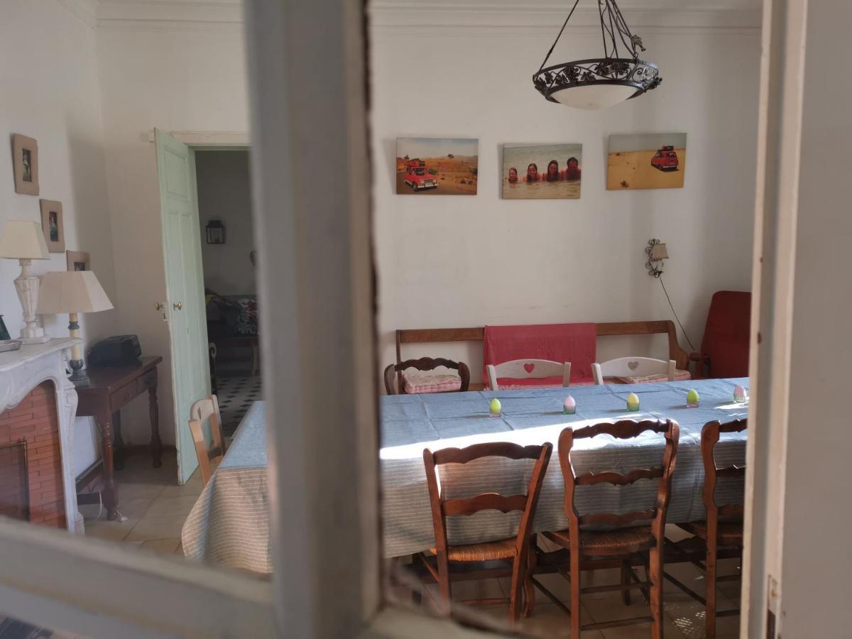 הוילה Vergèze La Taniere 16 Couchages מראה חיצוני תמונה