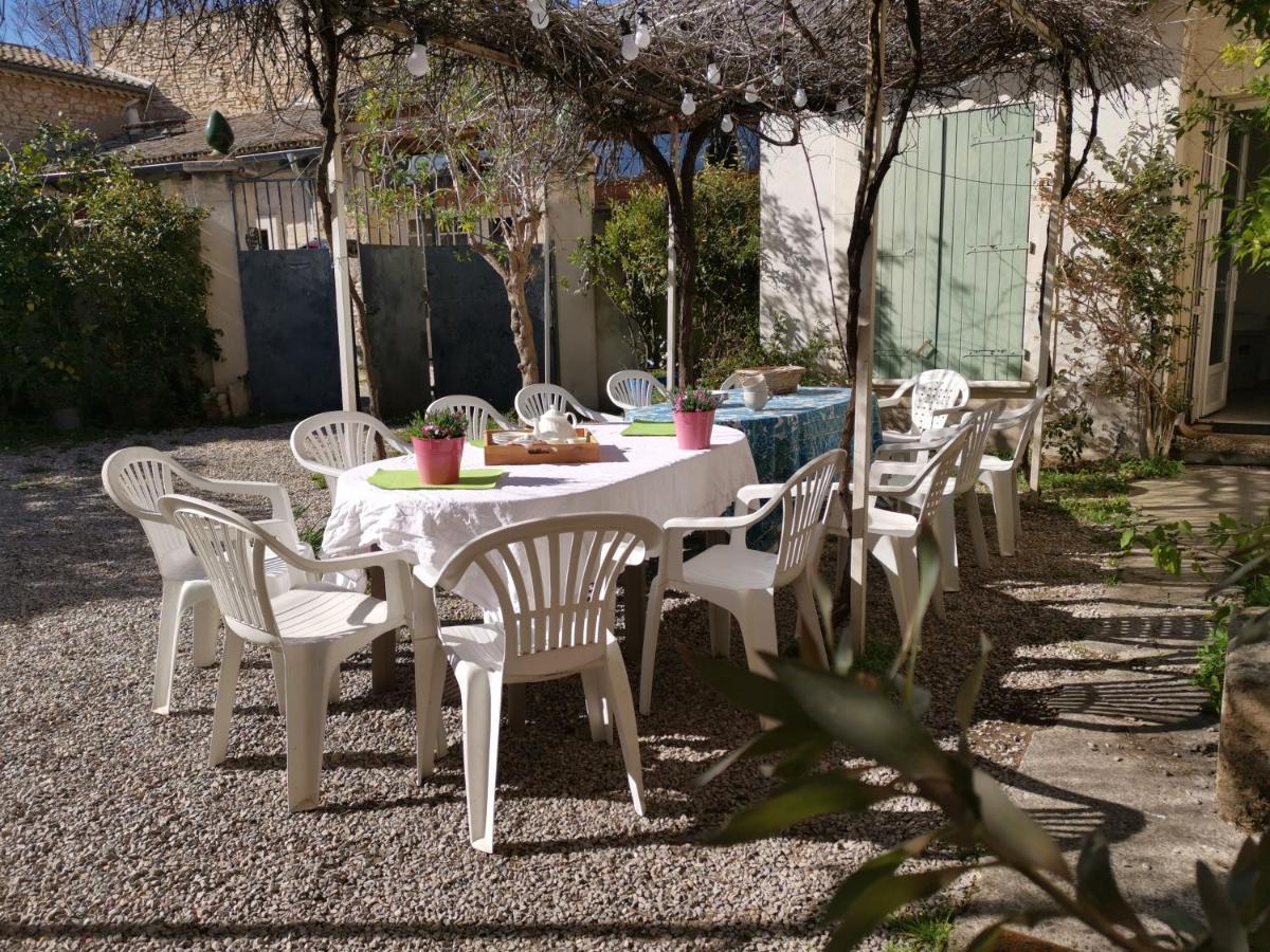 הוילה Vergèze La Taniere 16 Couchages מראה חיצוני תמונה